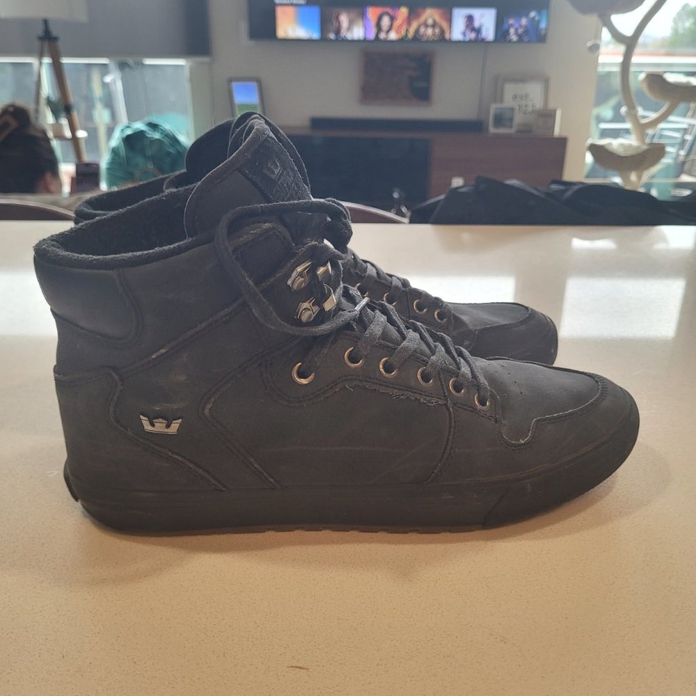 Black Men's Suede Supra High Tops